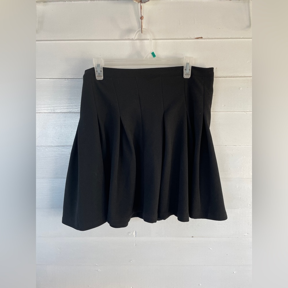 SHEIN Black Skater Skirt